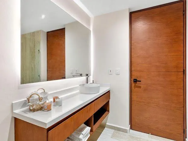 Luxury - Stunning Pool View & Amenities Appartement *