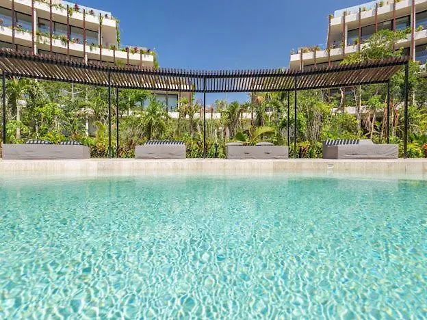 Luxury - Stunning Pool View & Amenities Appartement Tulum